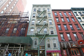 21 Cleveland Pl in New York, NY - Building Photo - Building Photo