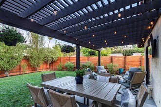 6732 Antilope St in Carlsbad, CA - Building Photo - Building Photo