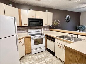 6792 Willowbrook Dr in Fayetteville, NC - Building Photo - Building Photo