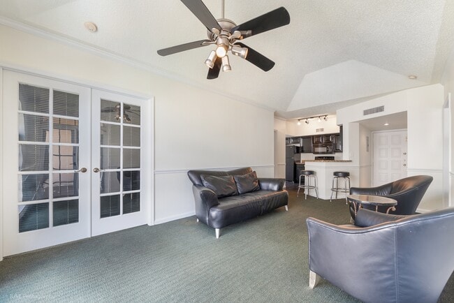 1280 S Alhambra Cir, Unit 2402 in Coral Gables, FL - Building Photo - Building Photo