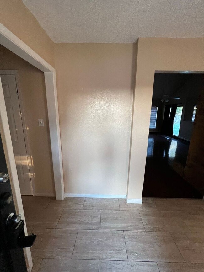 4501 Carrie Ann Ln in Abilene, TX - Foto de edificio - Building Photo