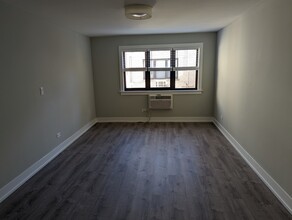 456 W Barry Ave, Unit 5 in Chicago, IL - Building Photo - Building Photo