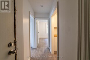 68 Arkledun Ave in Hamilton, ON - Building Photo