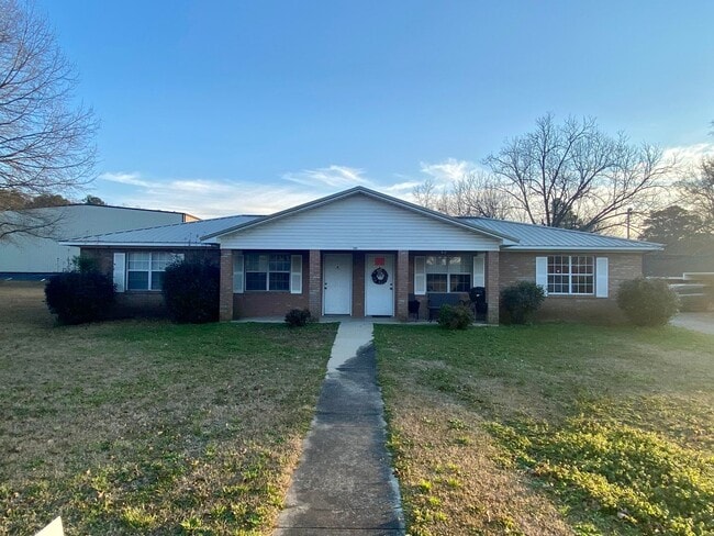 property at 203 Tarver St SE