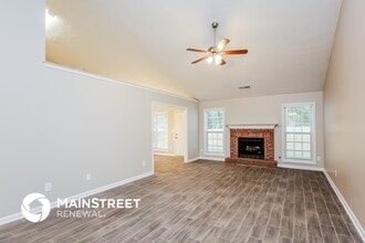 1121 Ludwick Way in Lawrenceville, GA - Foto de edificio - Building Photo