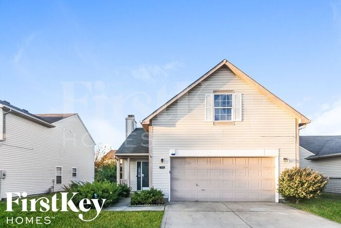 7138 Jupiter Dr in Indianapolis, IN - Building Photo