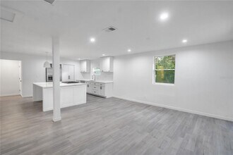 107 W Virginia Ave in Tampa, FL - Building Photo - Building Photo