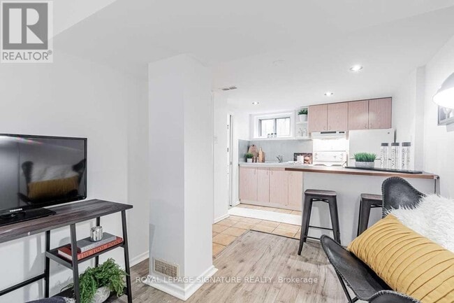 property at 179 Clonmore Dr