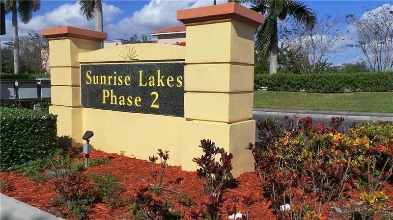8465 Sunrise Lakes Blvd-Unit -306 in Sunrise, FL - Building Photo