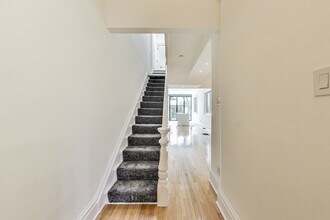 294 Euclid Ave in Toronto, ON - Building Photo - Building Photo