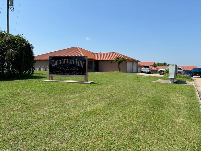 property at 1804 Cinnamon Dr