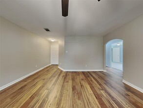 4202 Medina River Loop in Spring, TX - Building Photo - Building Photo