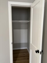 2642 N Grove St in Wichita, KS - Building Photo - Building Photo