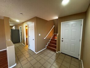 923 Telstar Loop NW in Albuquerque, NM - Building Photo - Building Photo