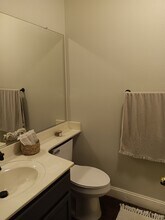 2825 Tulare Ct in Livingston, CA - Building Photo - Building Photo