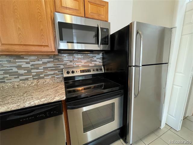 property at 1930 Dallas St