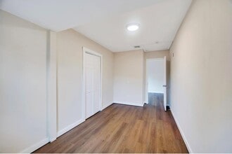 22 Forest View Dr in Ronkonkoma, NY - Building Photo - Building Photo