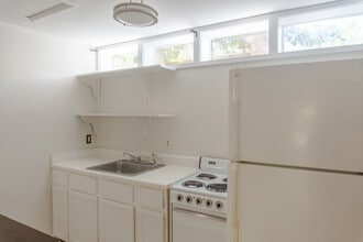 610-612 N Magnolia Dr in Tallahassee, FL - Building Photo - Building Photo