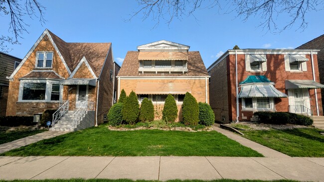 4919 N Mason Ave, Unit 2