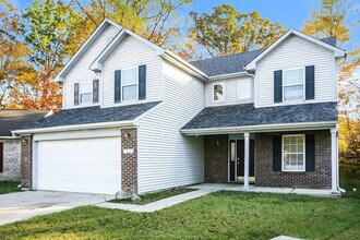 5531 Fair Ridge Pl in Indianapolis, IN - Foto de edificio - Building Photo