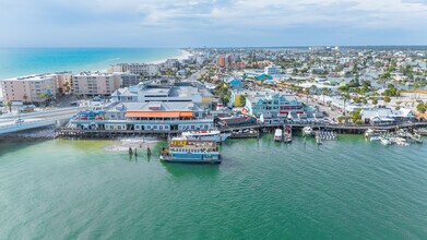 217 Nautilus Way in Treasure Island, FL - Building Photo - Building Photo