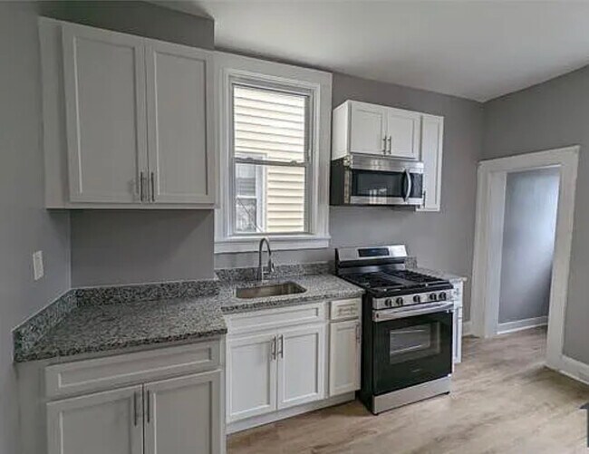 2327 Calverton Heights Ave photo'