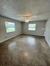 1410 21st Ave E in Bradenton, FL - Building Photo - Building Photo