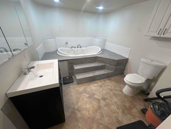 3100 SE 122nd Ave in Portland, OR - Building Photo - Building Photo