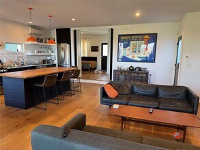 2109 Riverview St in Austin, TX - Building Photo - Building Photo