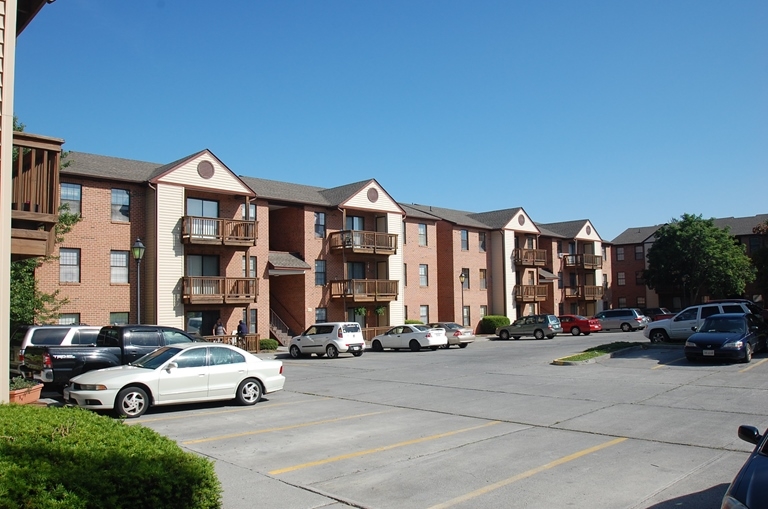 North Winchester Apartments in Winchester, VA - Building Photo