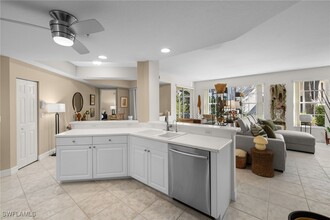 24370 Sandpiper Isle Way in Bonita Springs, FL - Building Photo - Building Photo