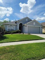 3482 Beaumont Loop in Spring Hill, FL - Building Photo
