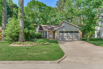 3122 Village Park Dr in Houston, TX - Building Photo - Building Photo