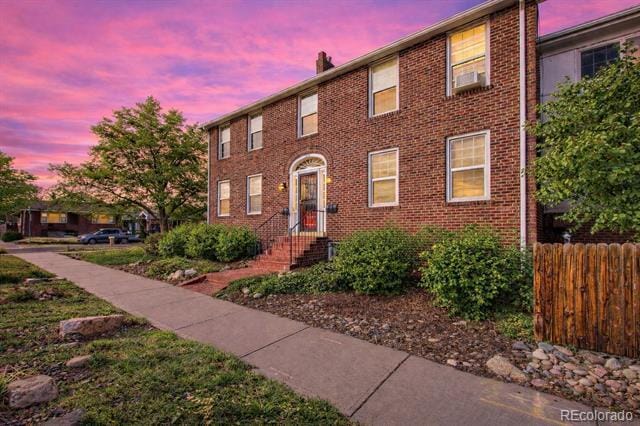 property at 1400 Monroe St