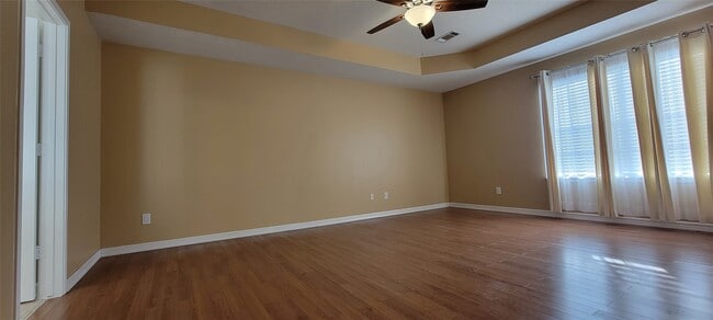 property at 4427 Eaglewood Trail Dr