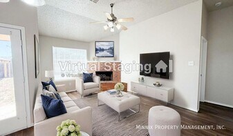 9702 Ave. U-B, Unit B in Lubbock, TX - Building Photo