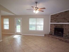 727 Valley Ridge Way in Pensacola, FL - Building Photo - Building Photo