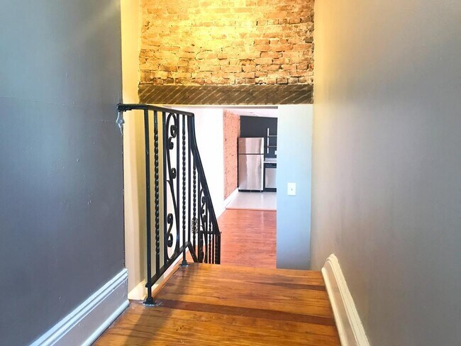 1702 W Girard Ave, Unit 3
