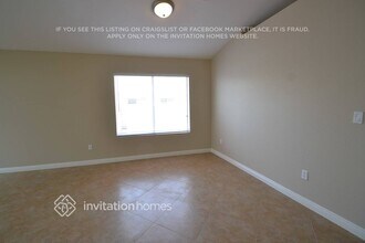 1718 Watercreek Dr, Unit N-420-A in North Las Vegas, NV - Building Photo - Building Photo