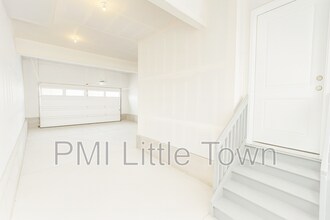 8207 Sewanee Peak St in Littleton, CO - Building Photo - Building Photo