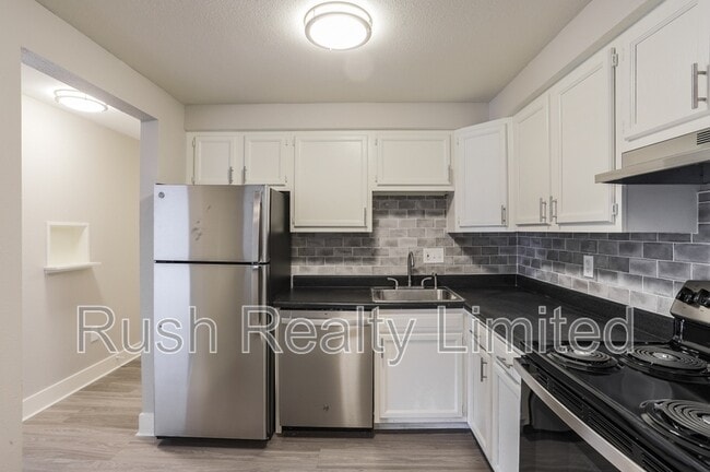 1800 Fenton St in Lakewood, CO - Building Photo - Building Photo
