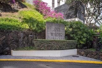 999 Wilder Ave in Honolulu, HI - Building Photo - Building Photo