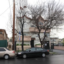 5308 Denny Ave in North Hollywood, CA - Building Photo - Building Photo