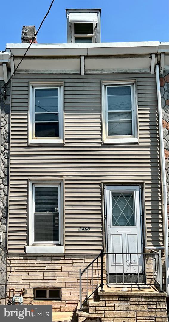 property at 1405 Cotton St