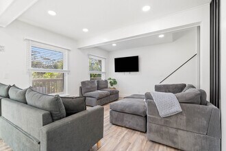 113 4th Ave in St Pete Beach, FL - Building Photo - Building Photo