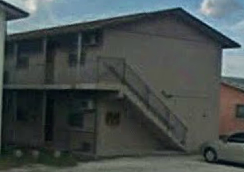 566 SW 3rd St in Belle Glade, FL - Foto de edificio