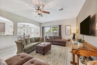 346 Marble Springs Ln in La Marque, TX - Foto de edificio - Building Photo