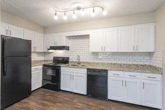 Parkview Flats Apartments in Murfreesboro, TN - Building Photo - Building Photo