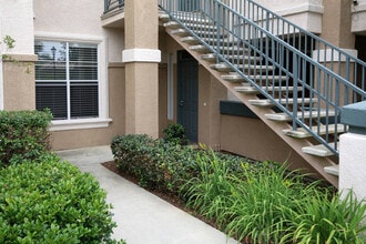 3555 Caminito El Rincon, Unit #229 in San Diego, CA - Building Photo - Building Photo