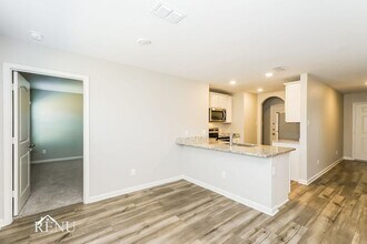 136 Holster Holw Rd in Newark, TX - Building Photo - Building Photo